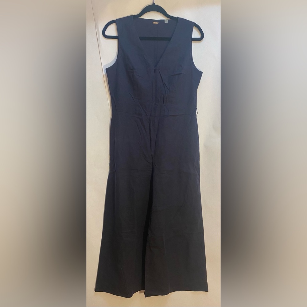 T Tahari Navy Blue Sleeveless V-Neck Jumpsuit Linen Blend Size 6 - Missing Belt